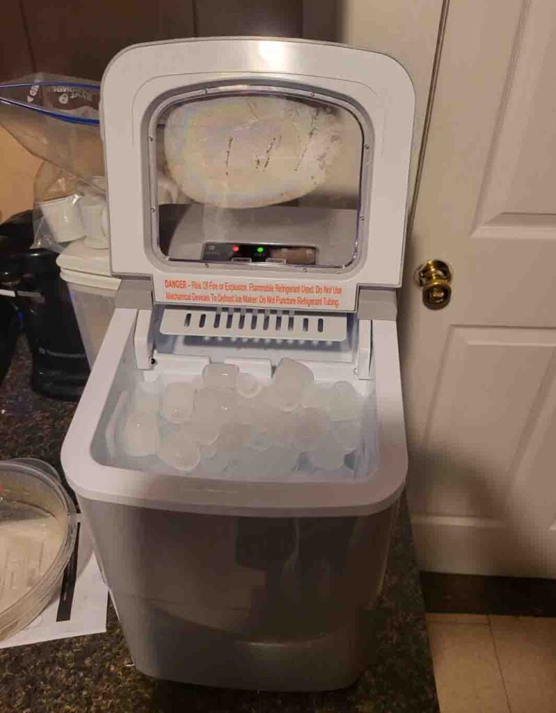 RV Ice Maker for Your Travels
